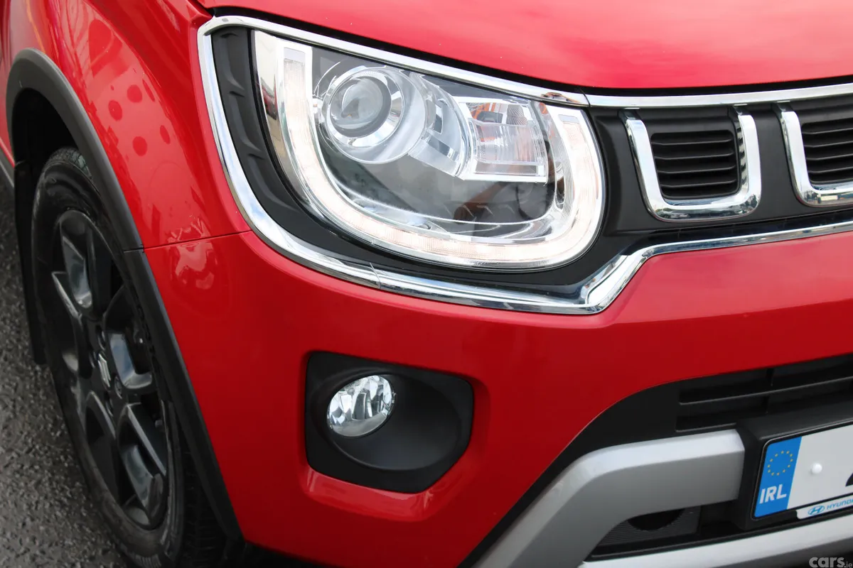 Suzuki Ignis Hatchback, Petrol, 2021, Red