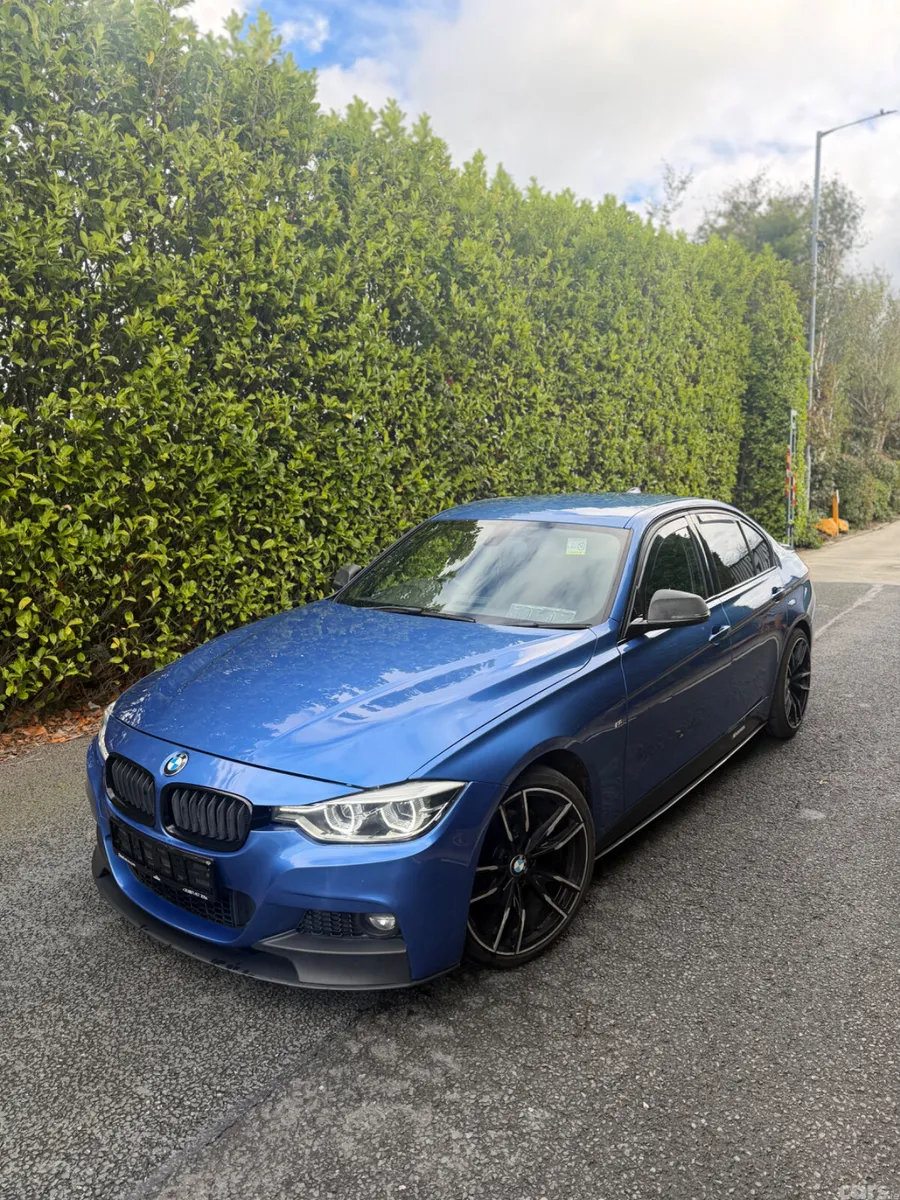 BMW 3-Series Saloon, Diesel, 2017, Blue