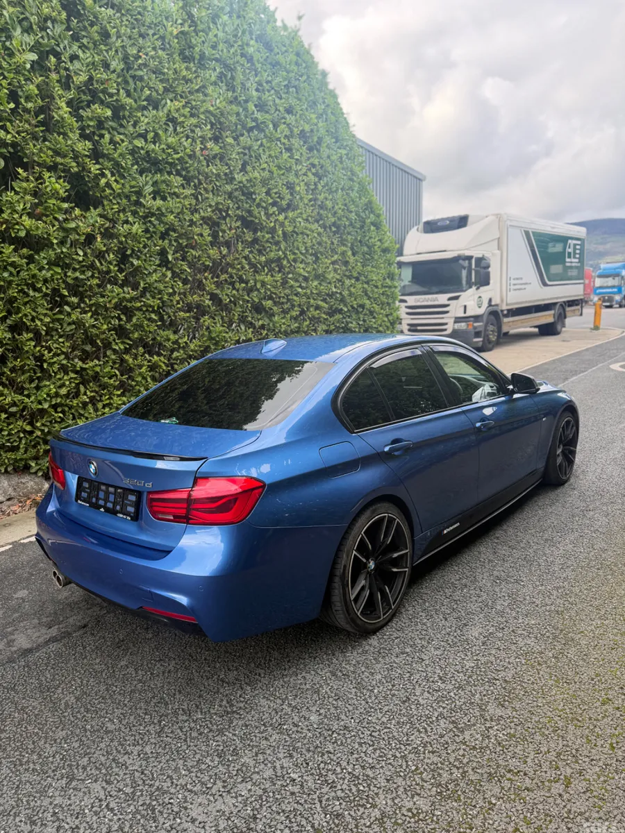 BMW 3-Series Saloon, Diesel, 2017, Blue