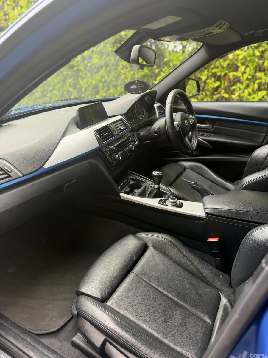 BMW 3-Series Saloon, Diesel, 2017, Blue