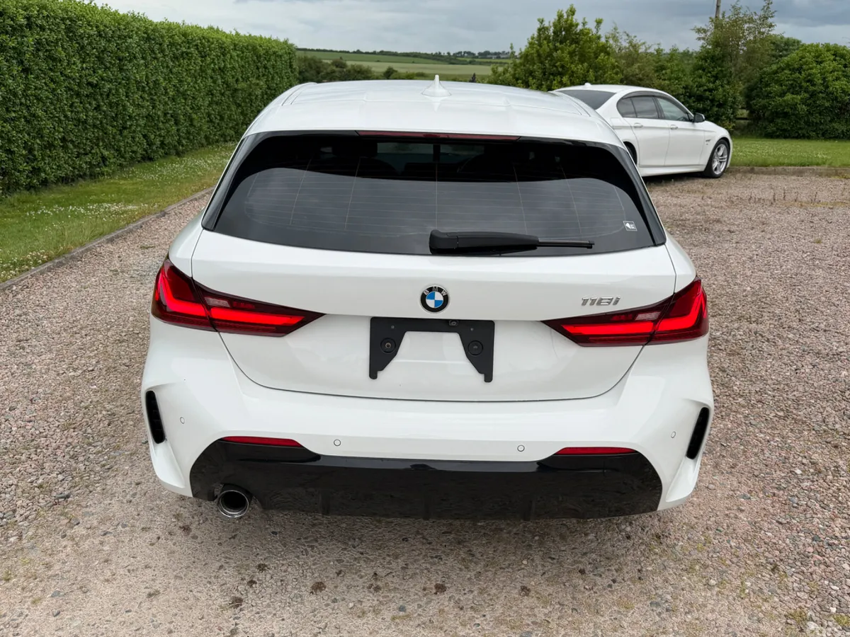 BMW 1-Series Hatchback, Petrol, 2020, White