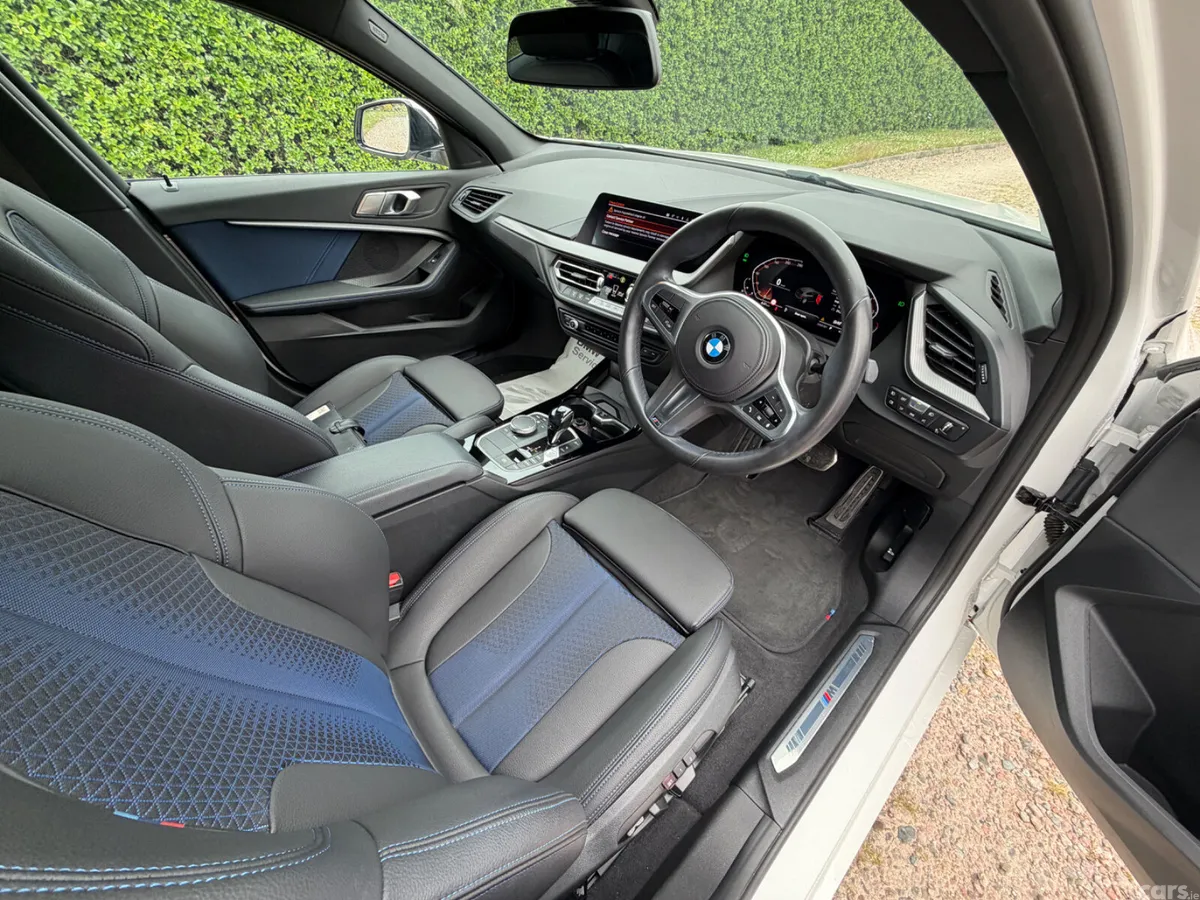 BMW 1-Series Hatchback, Petrol, 2020, White