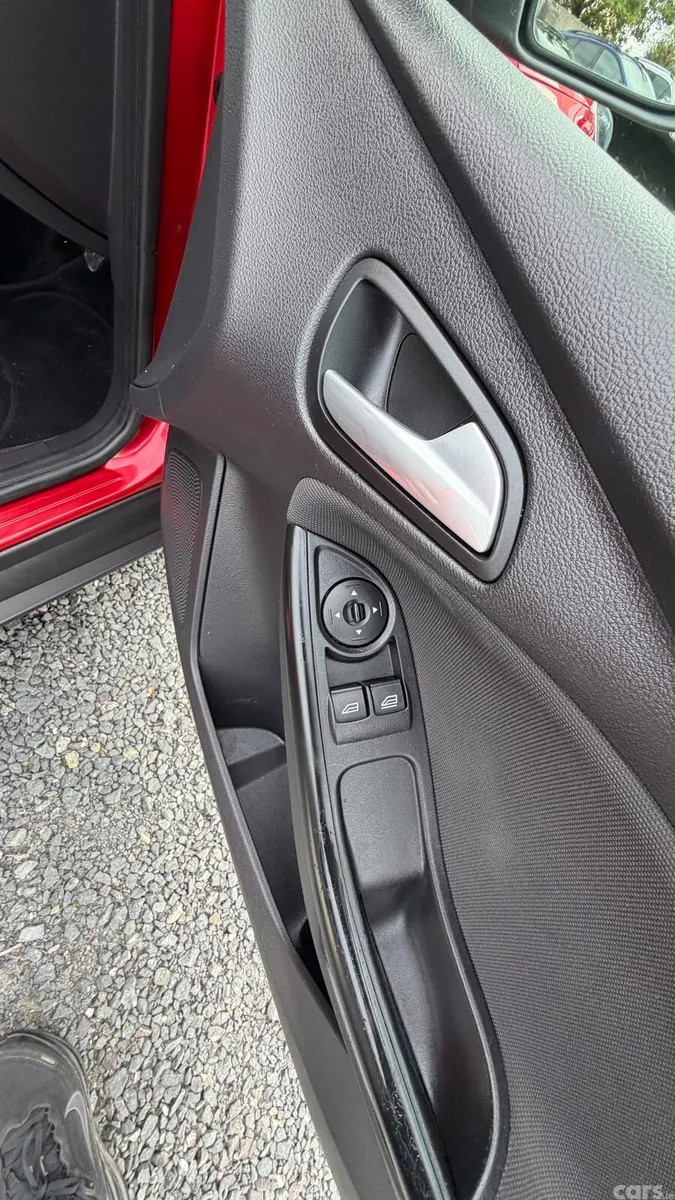Ford Focus Hatchback, Diesel, 2014, Red