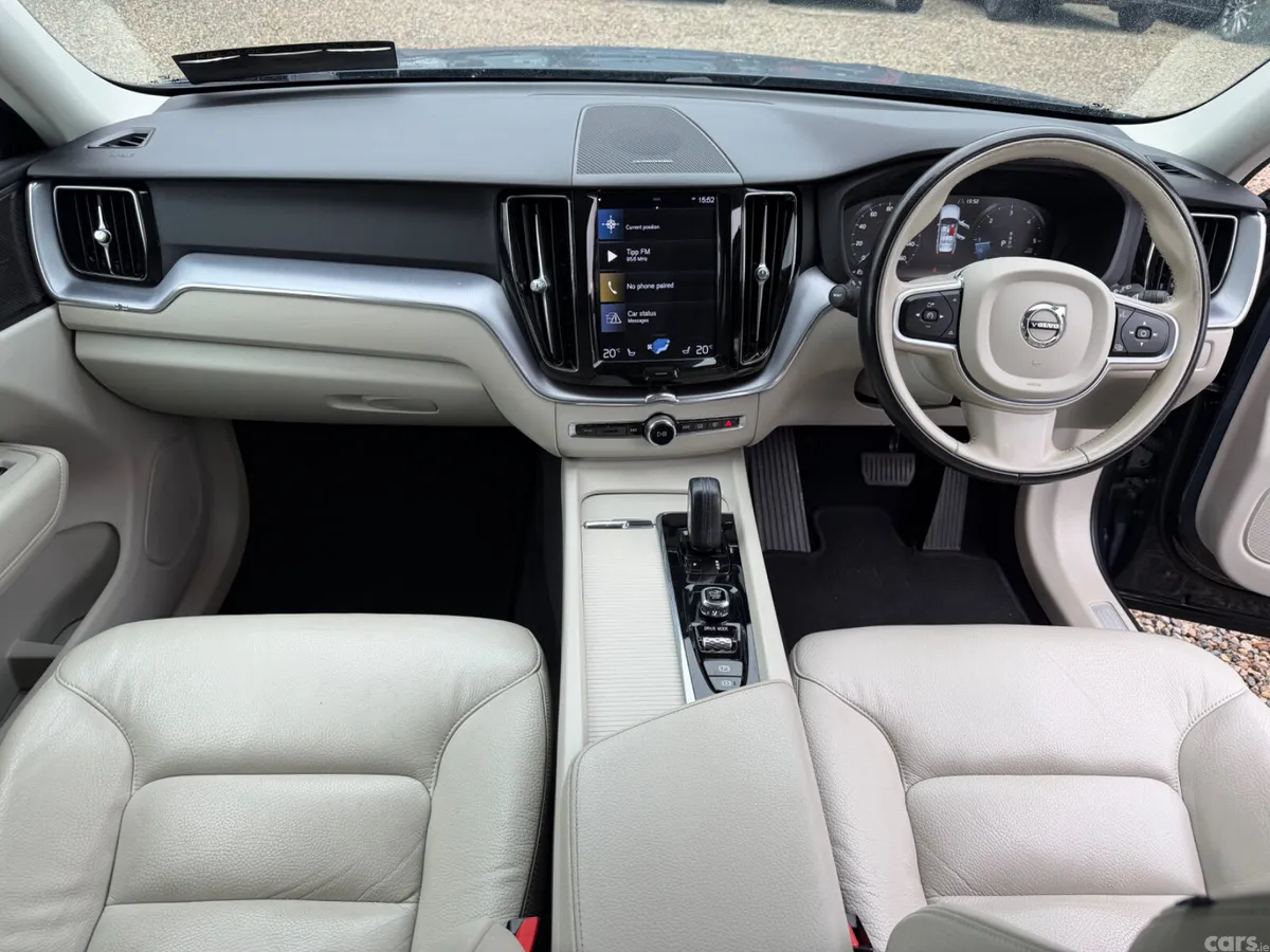 Volvo XC60 SUV, Diesel, 2021, Blue