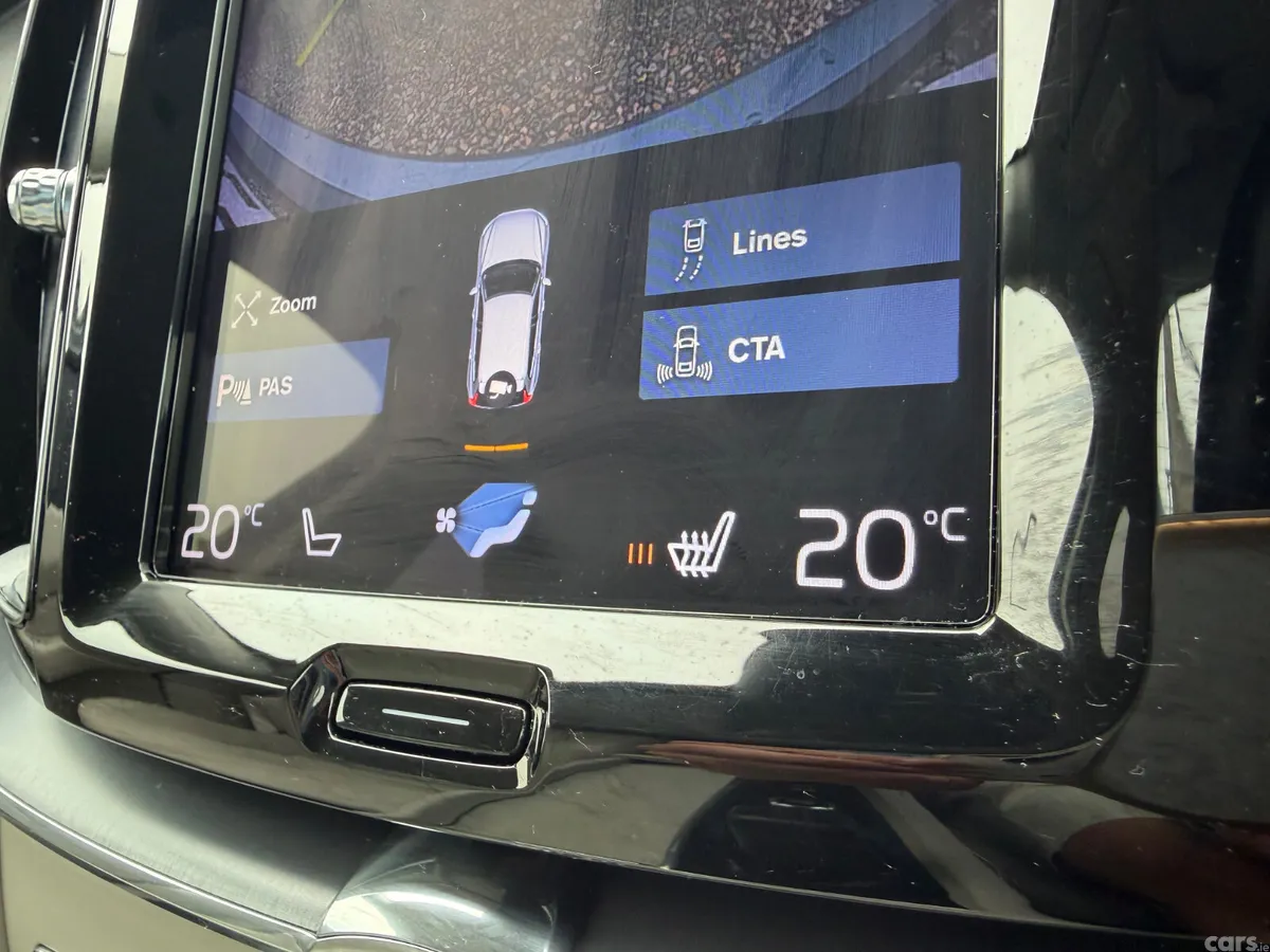 Volvo XC60 SUV, Diesel, 2021, Blue