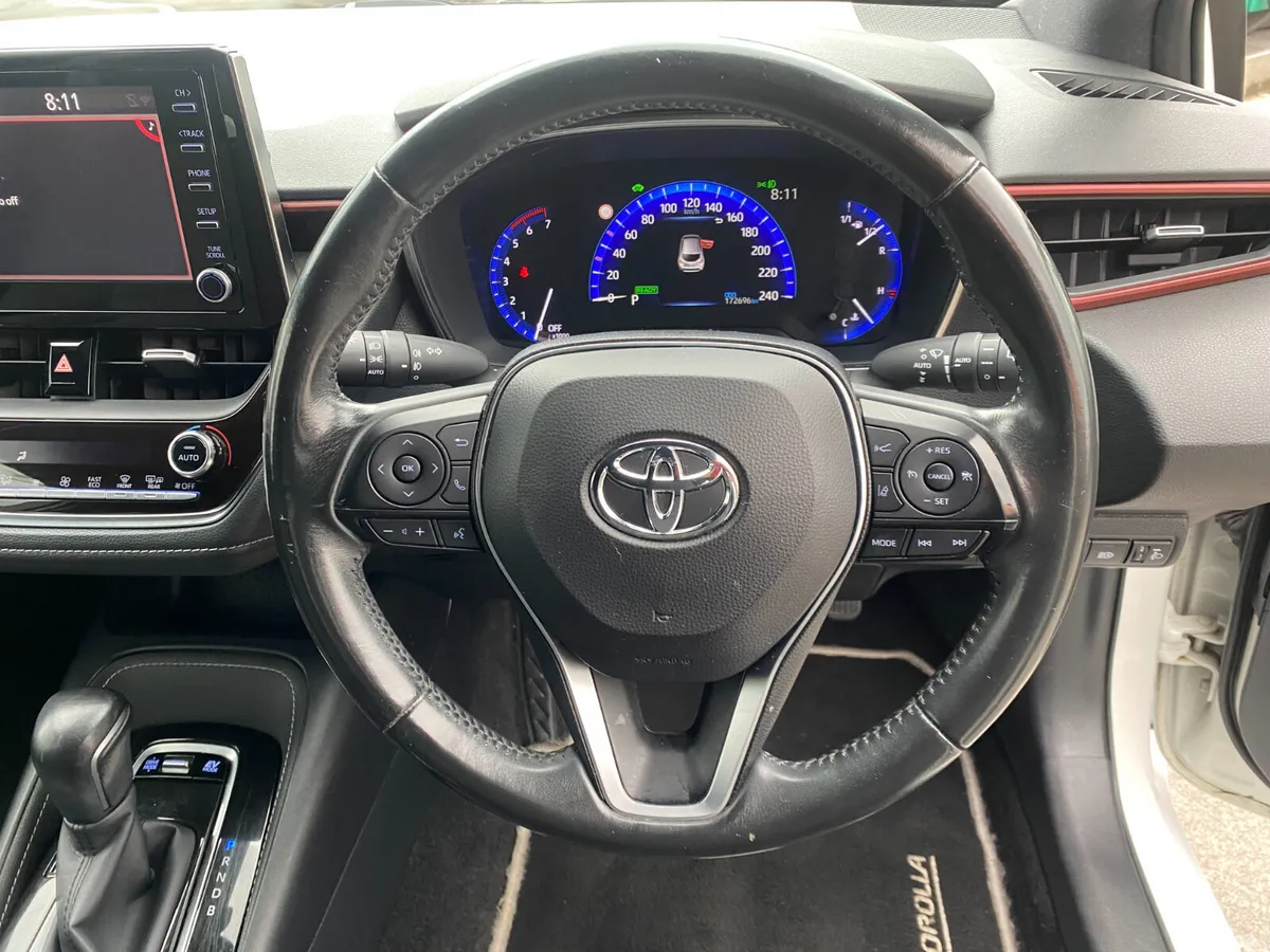 Toyota Corolla Hatchback, Petrol Hybrid, 2019, White