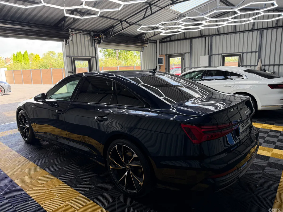 Audi A6 Saloon, Diesel, 2019, Blue