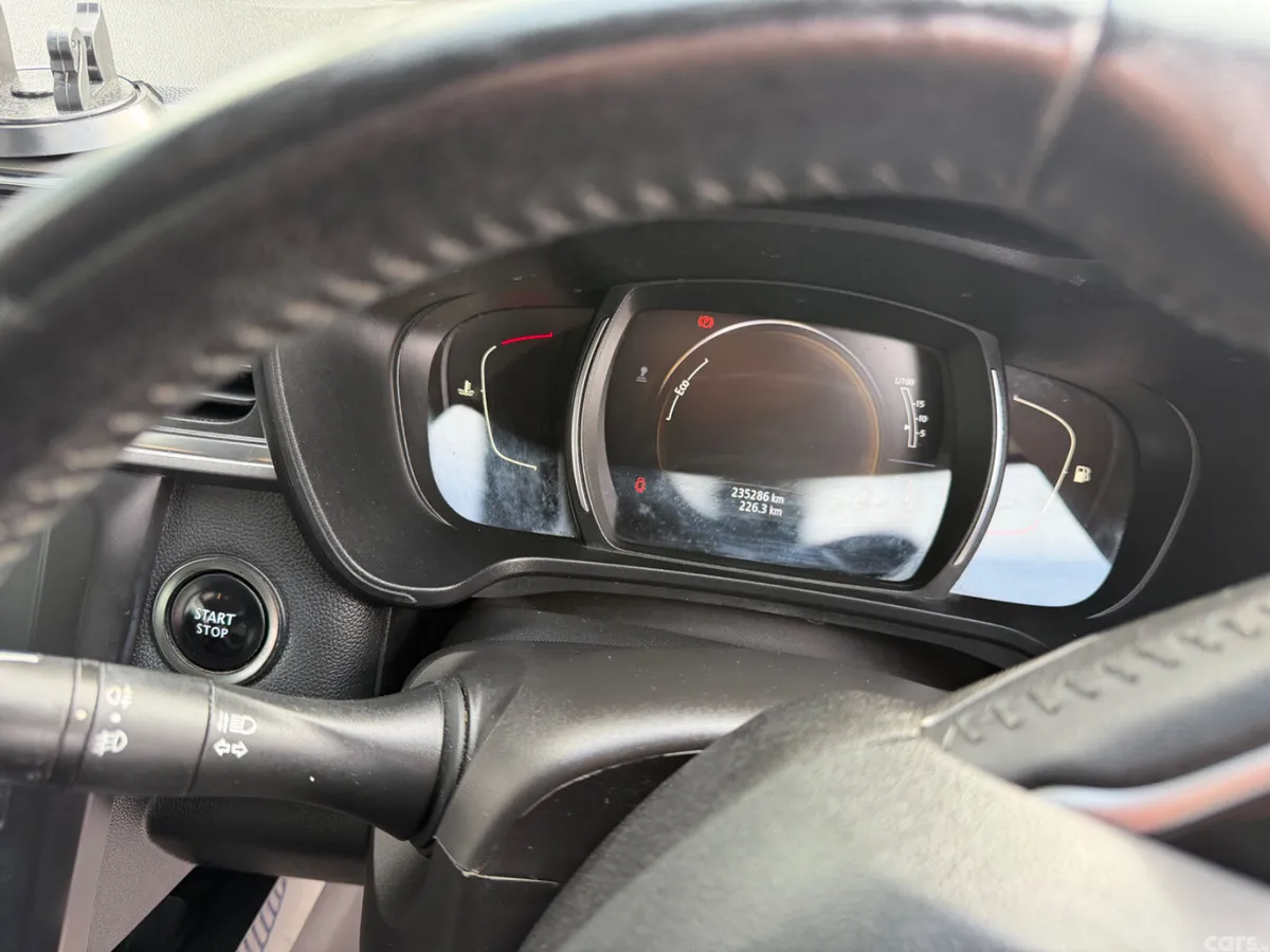 Renault Kadjar SUV, Diesel, 2016, Blue
