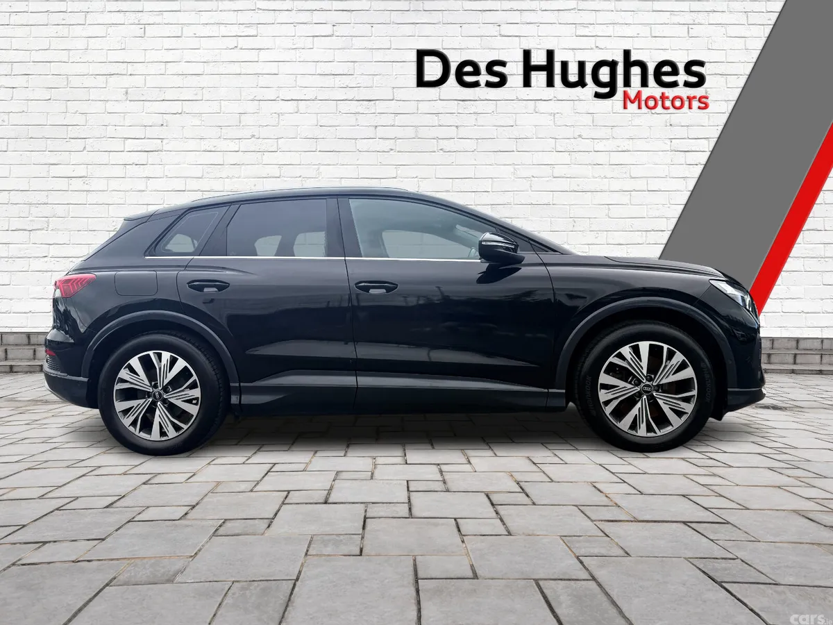 Audi Q4 e-tron SUV, Electric, 2023, Black