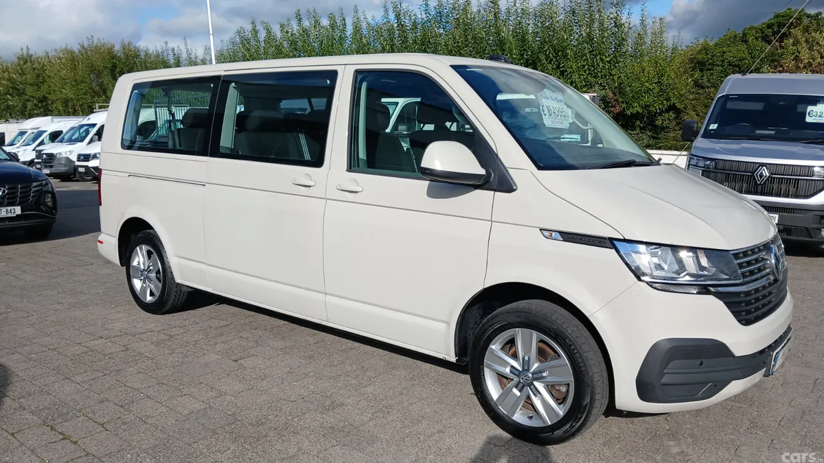Volkswagen Transporter MPV, Diesel, 2022, Grey