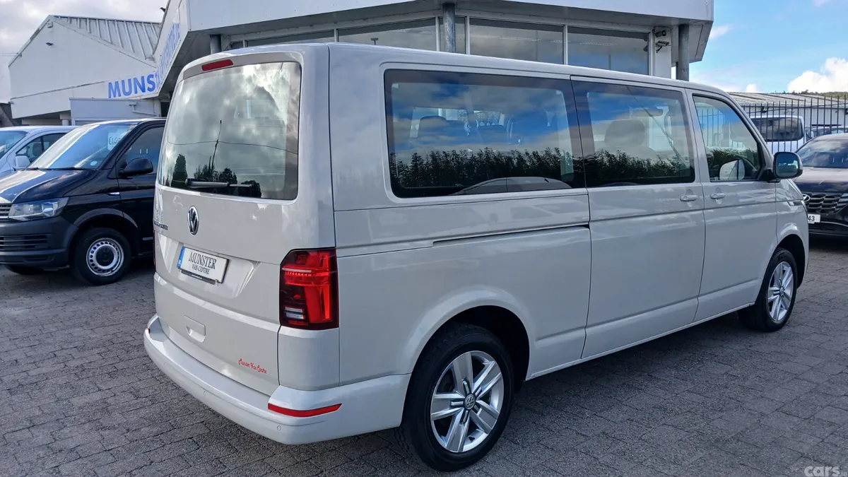 Volkswagen Transporter MPV, Diesel, 2022, Grey