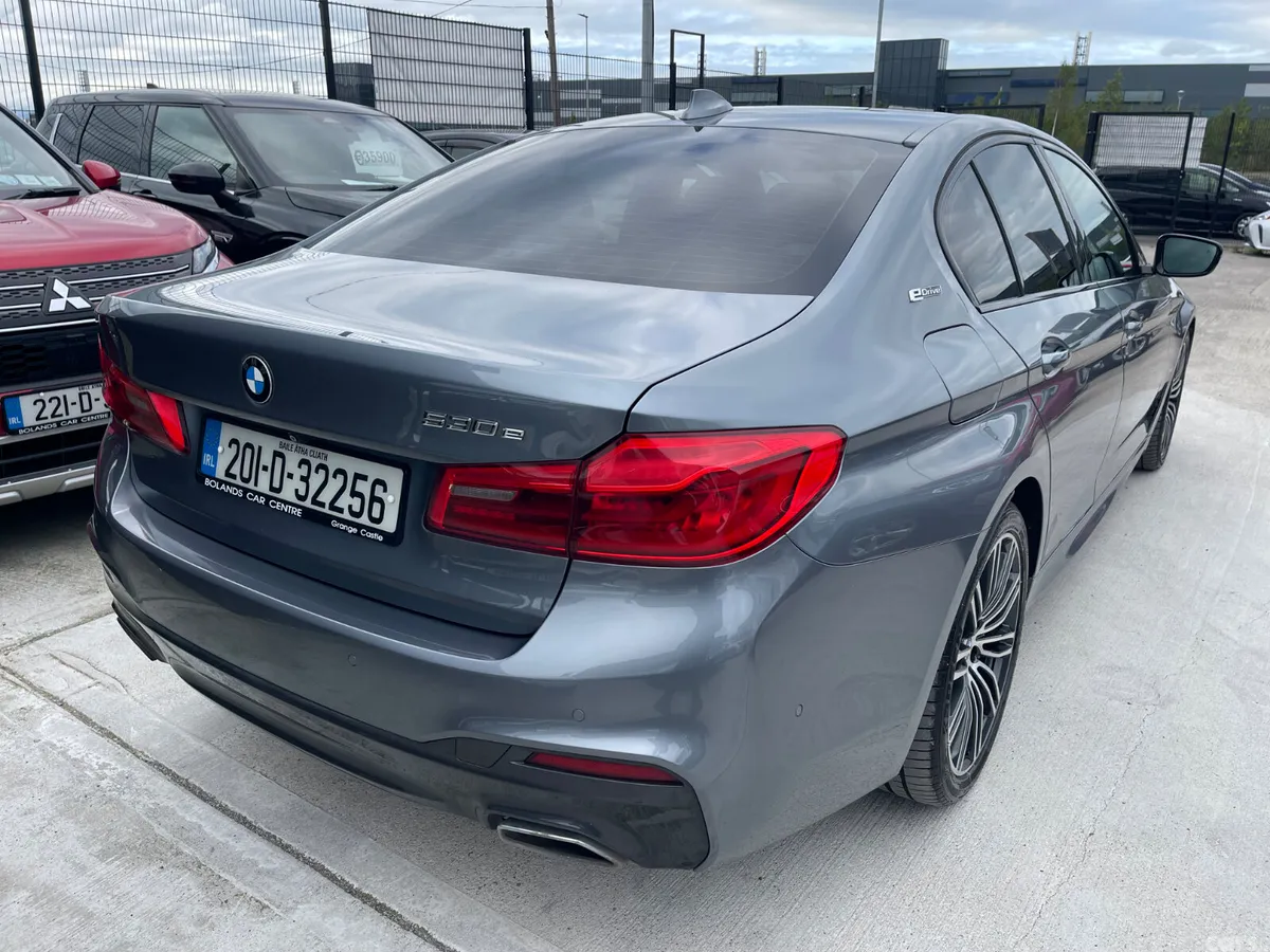 BMW 5-Series Saloon, Petrol Plug-in Hybrid, 2020, Grey