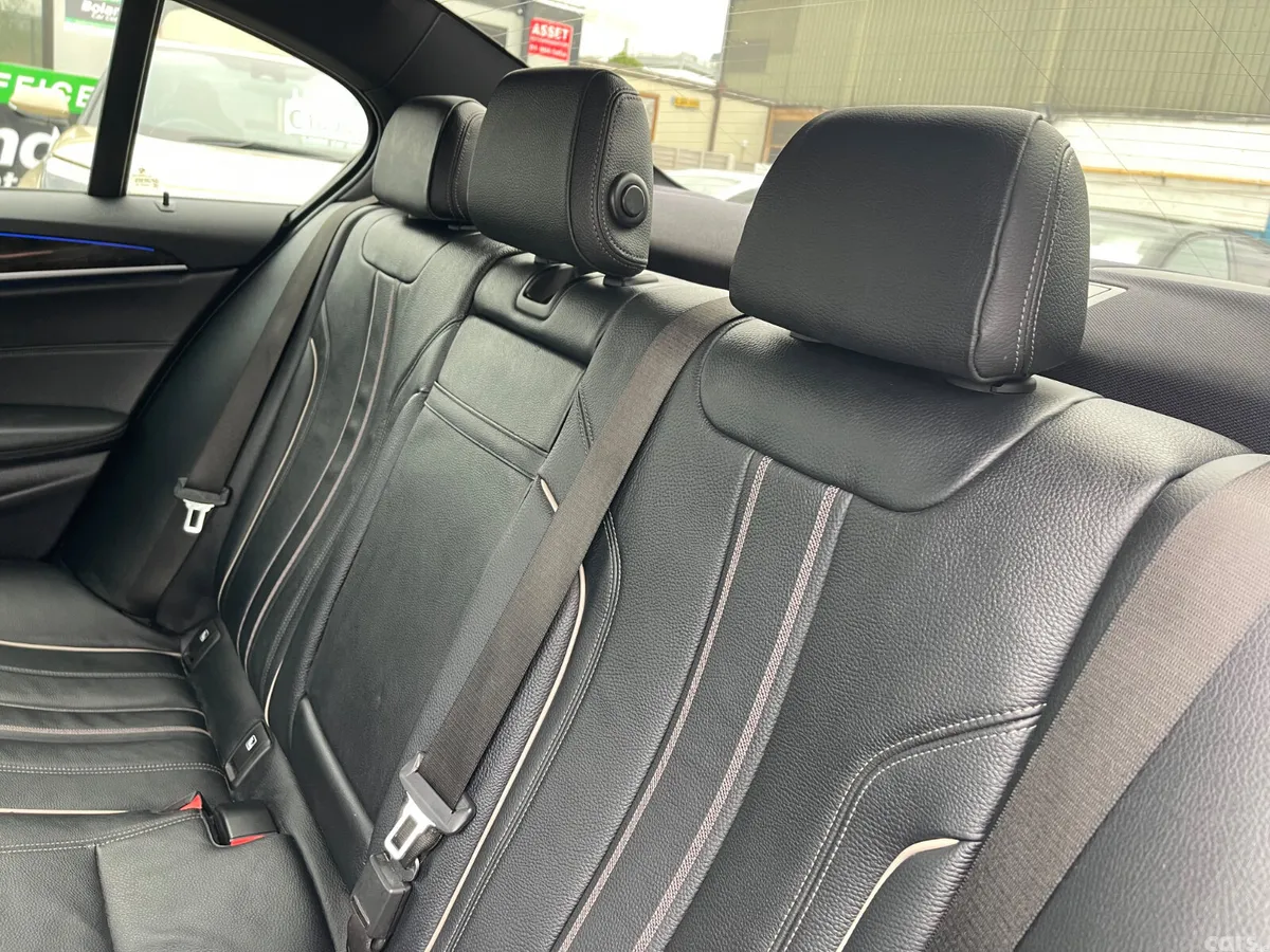 BMW 5-Series Saloon, Petrol Plug-in Hybrid, 2020, Grey