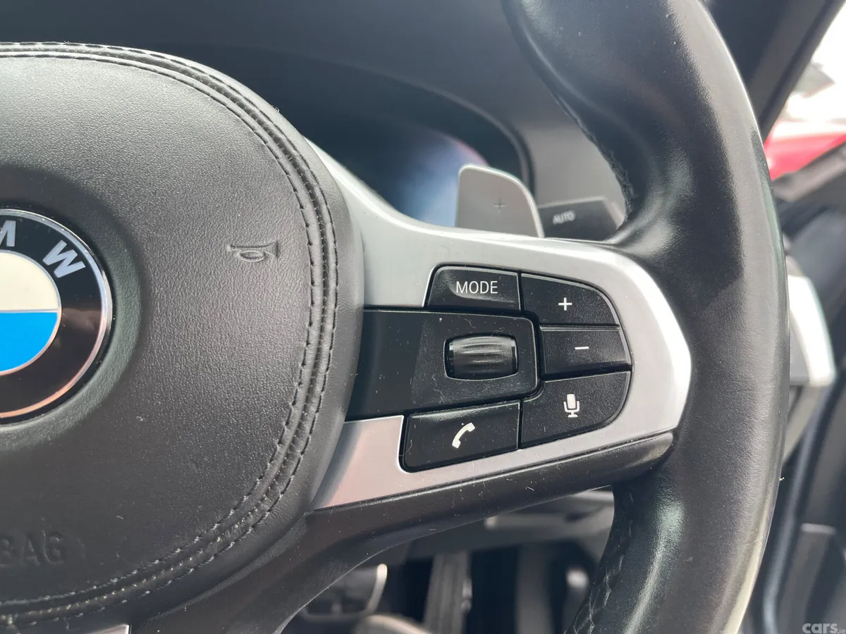 BMW 5-Series Saloon, Petrol Plug-in Hybrid, 2020, Grey