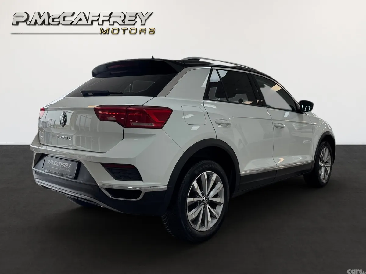 Volkswagen T-Roc SUV, Diesel, 2021, White