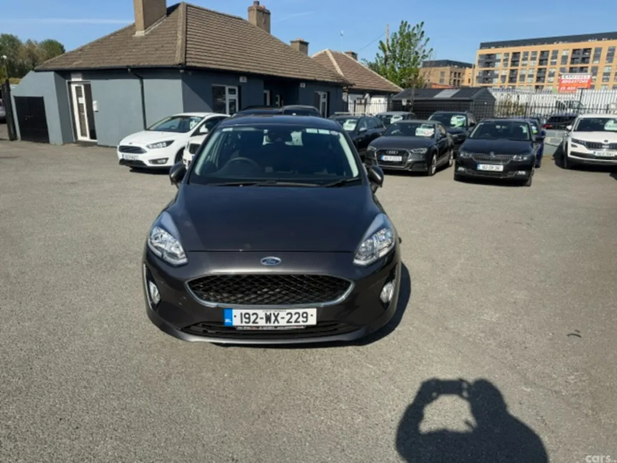 Ford Fiesta Hatchback, Petrol, 2019, Grey
