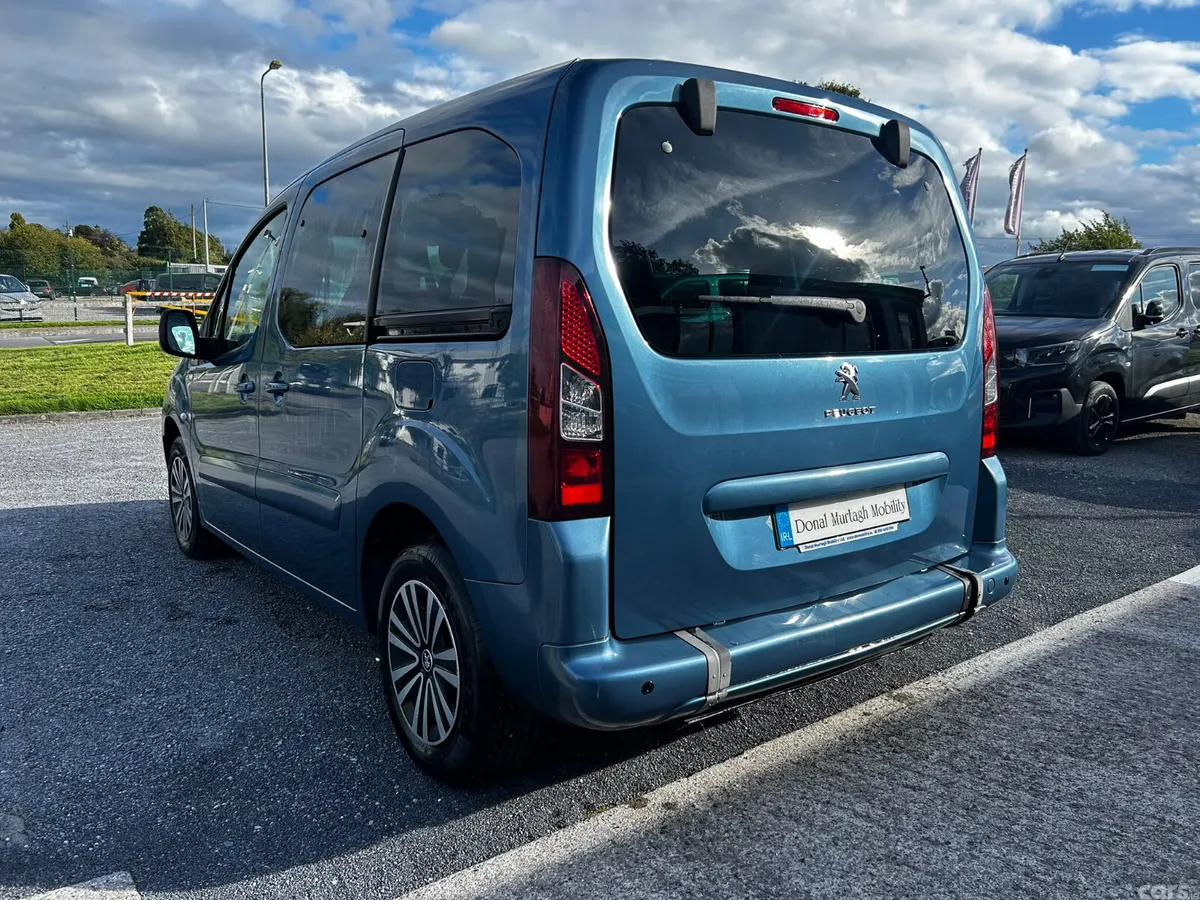 Peugeot Partner MPV, Diesel, 2017, Blue