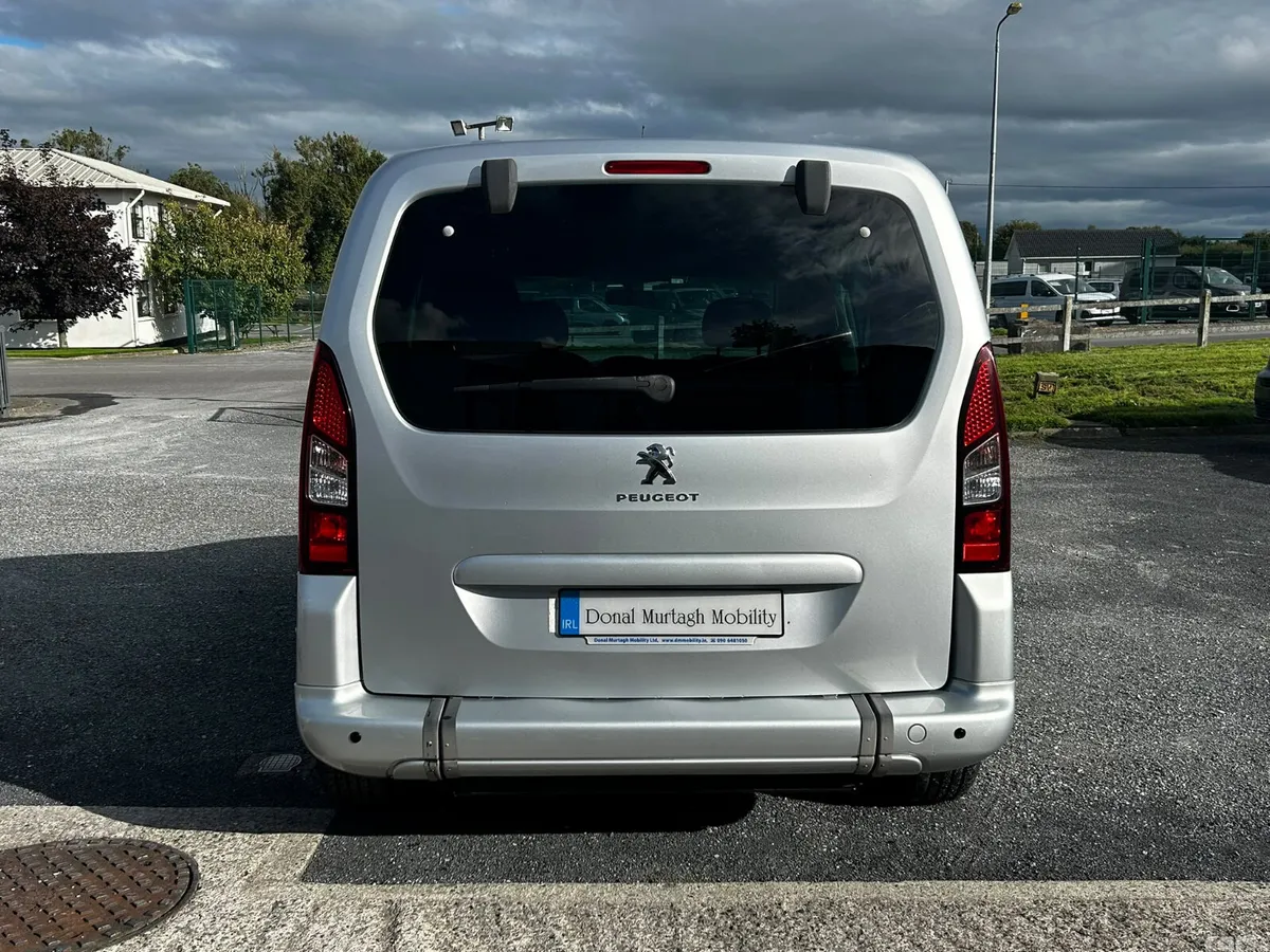 Peugeot Partner MPV, Diesel, 2018, Silver