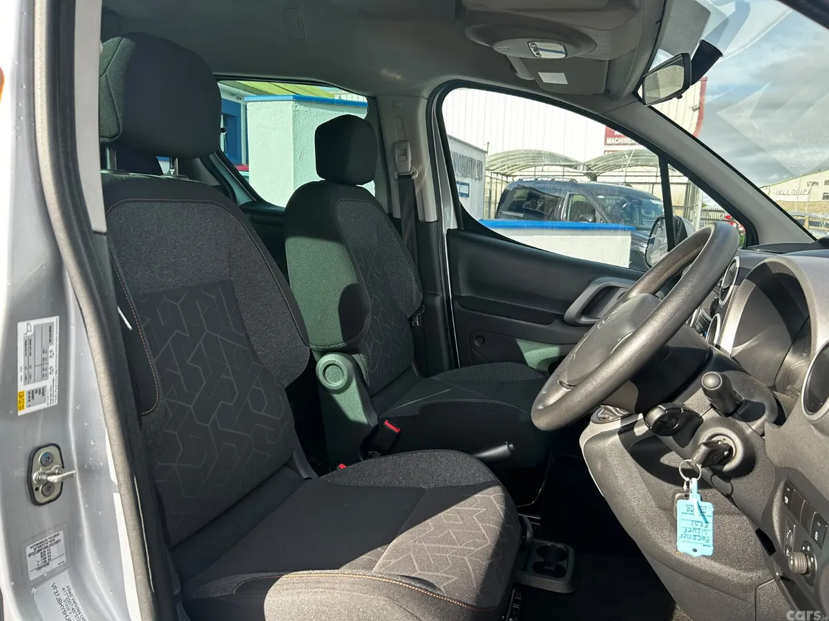 Peugeot Partner MPV, Diesel, 2018, Silver