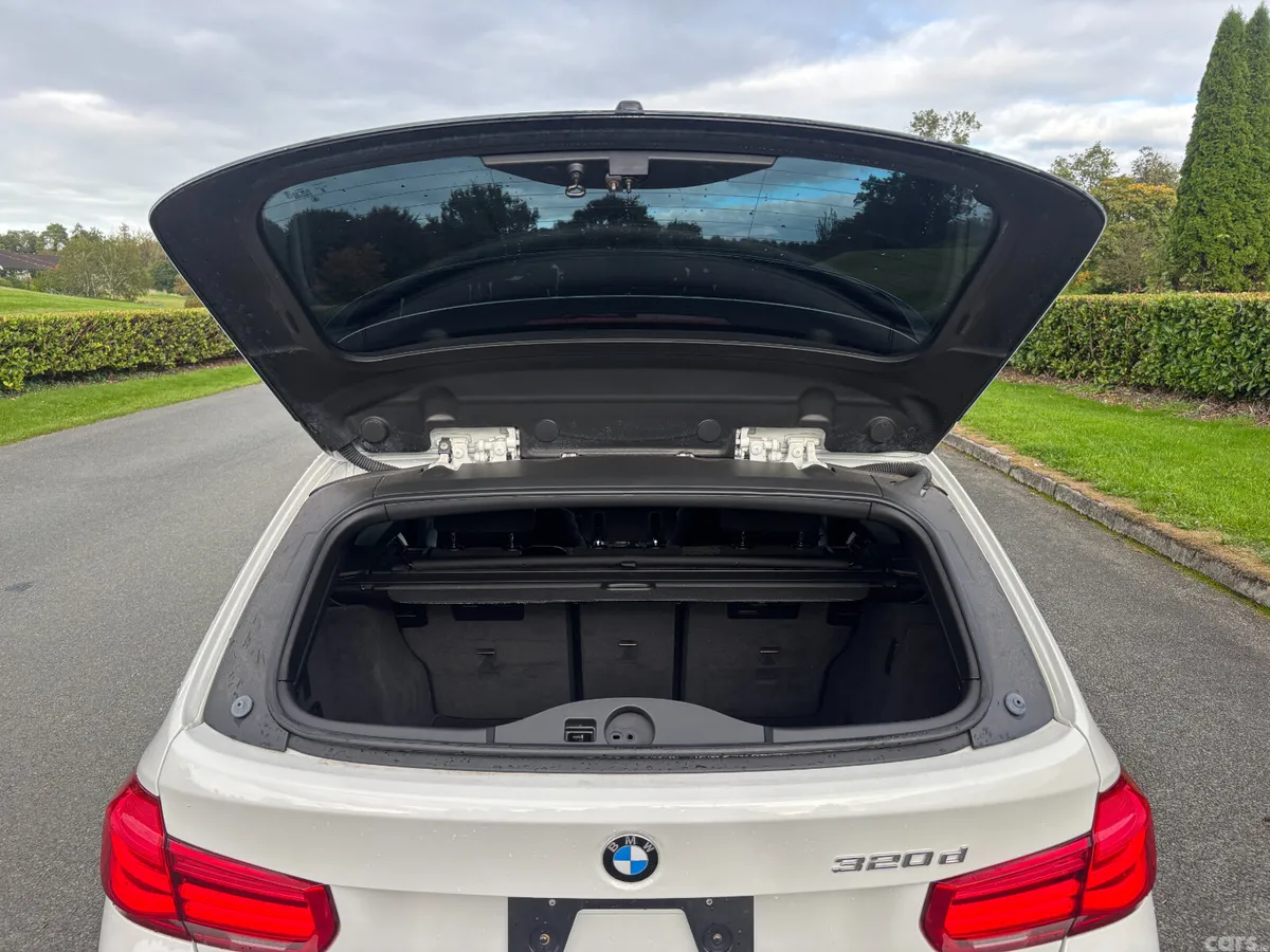 BMW 3-Series Estate, Diesel, 2017, White
