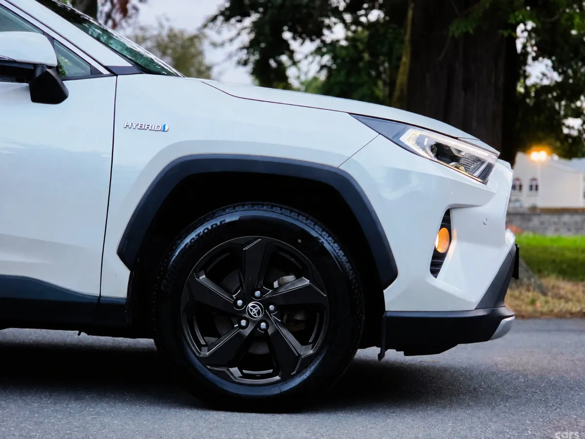 Toyota RAV4 SUV, Petrol Hybrid, 2020, White