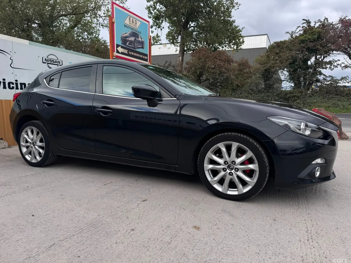 Mazda Mazda3 Hatchback, Diesel, 2015, Black