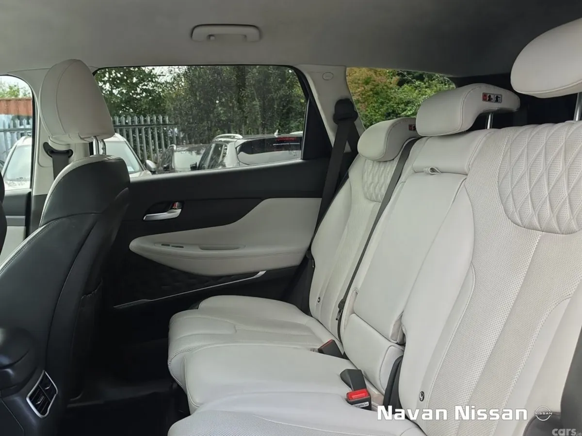 Hyundai Santa Fe SUV, Petrol Plug-in Hybrid, 2021, Grey
