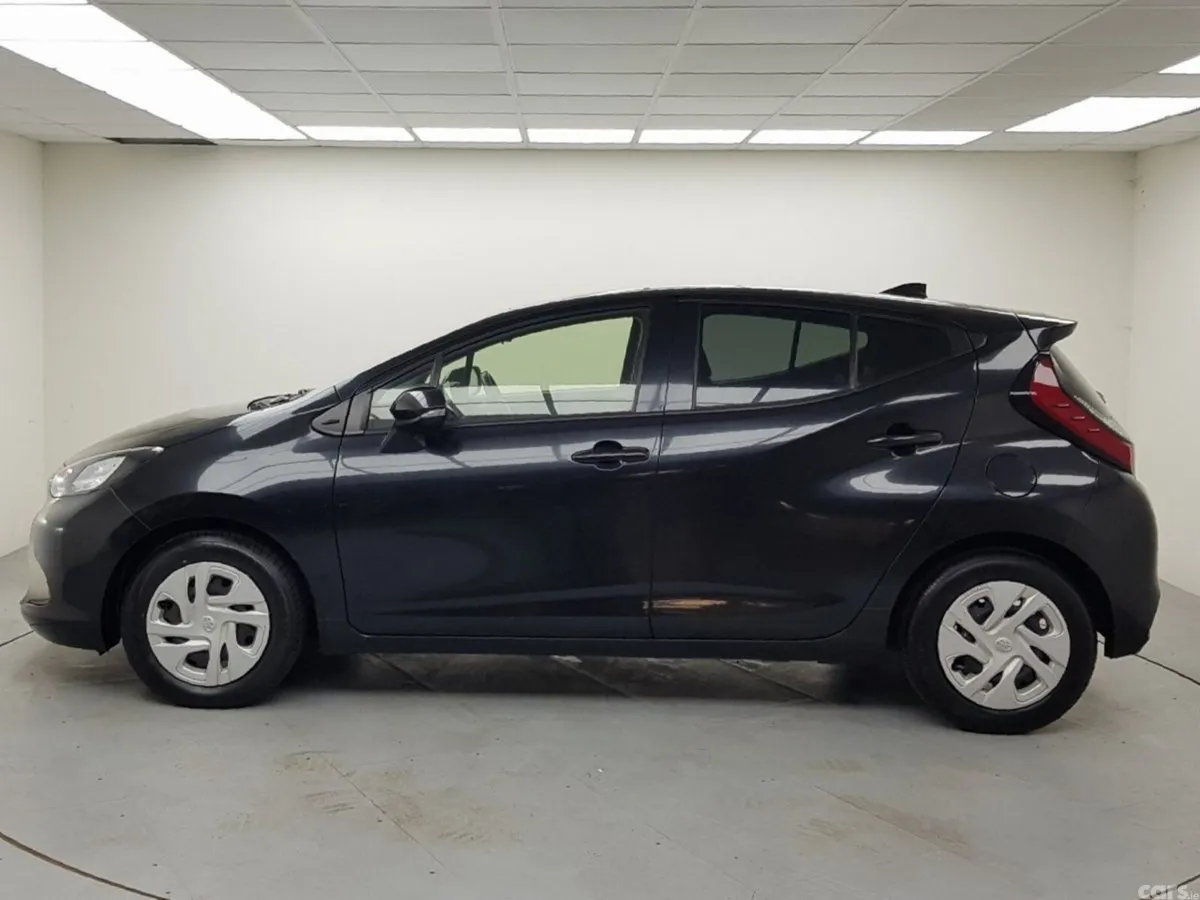 Toyota Aqua Hatchback, Petrol Hybrid, 2021, Black