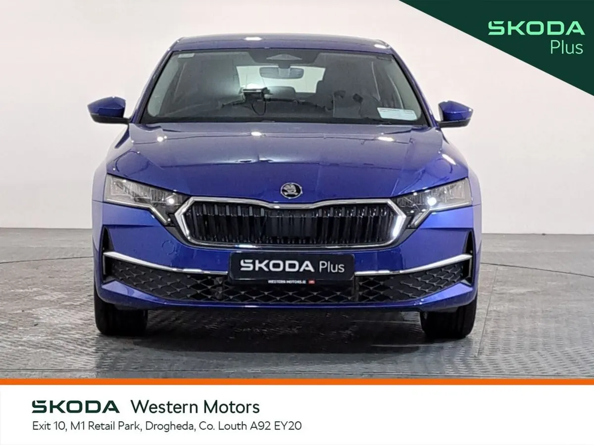 Skoda Octavia Saloon, Diesel, 2026, Blue