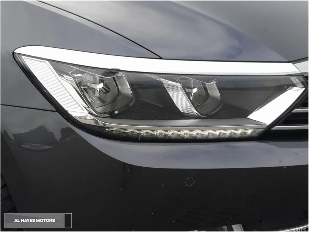Volkswagen Passat Estate, Diesel, 2018, Grey