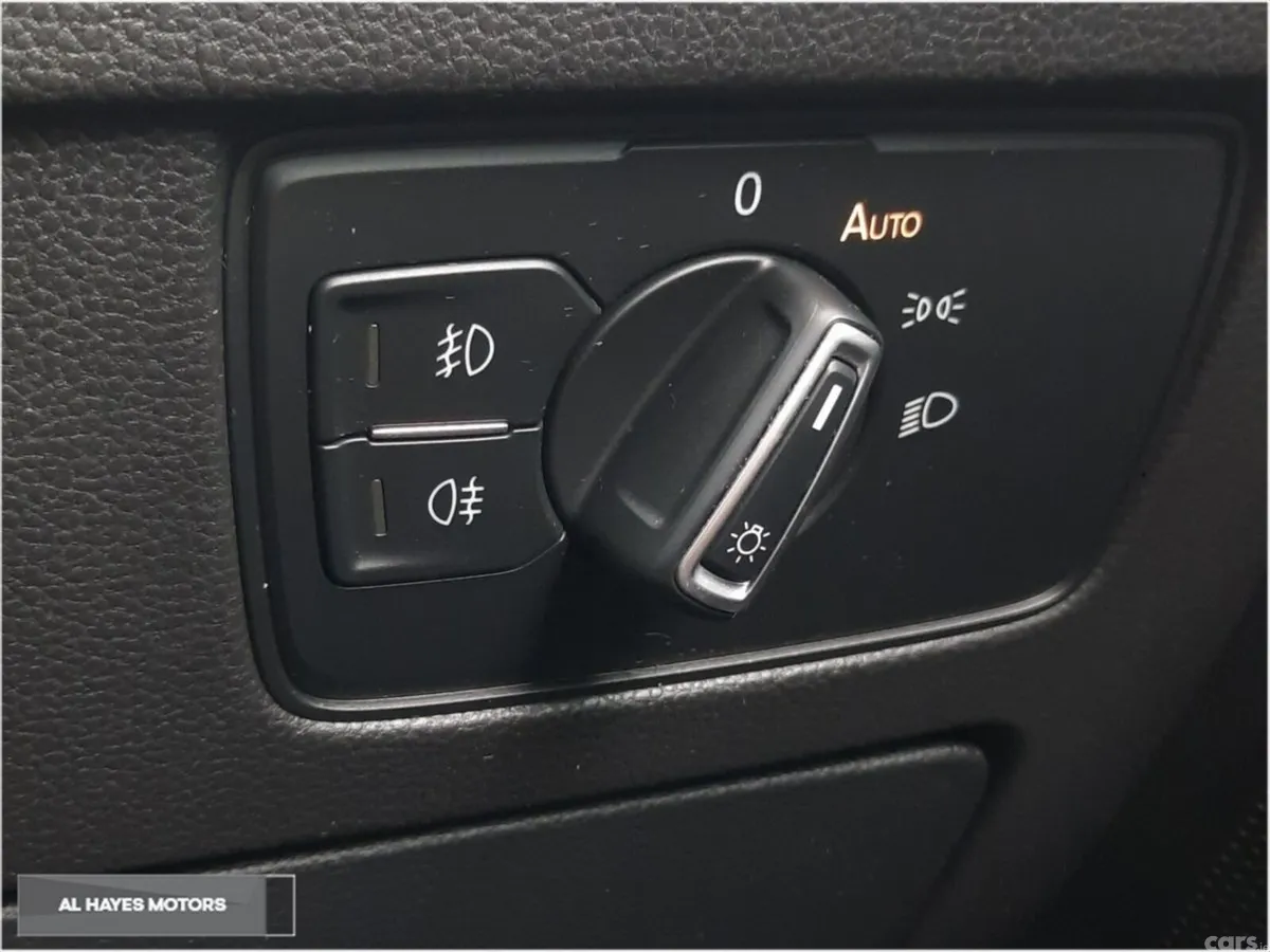Volkswagen Passat Estate, Diesel, 2018, Grey