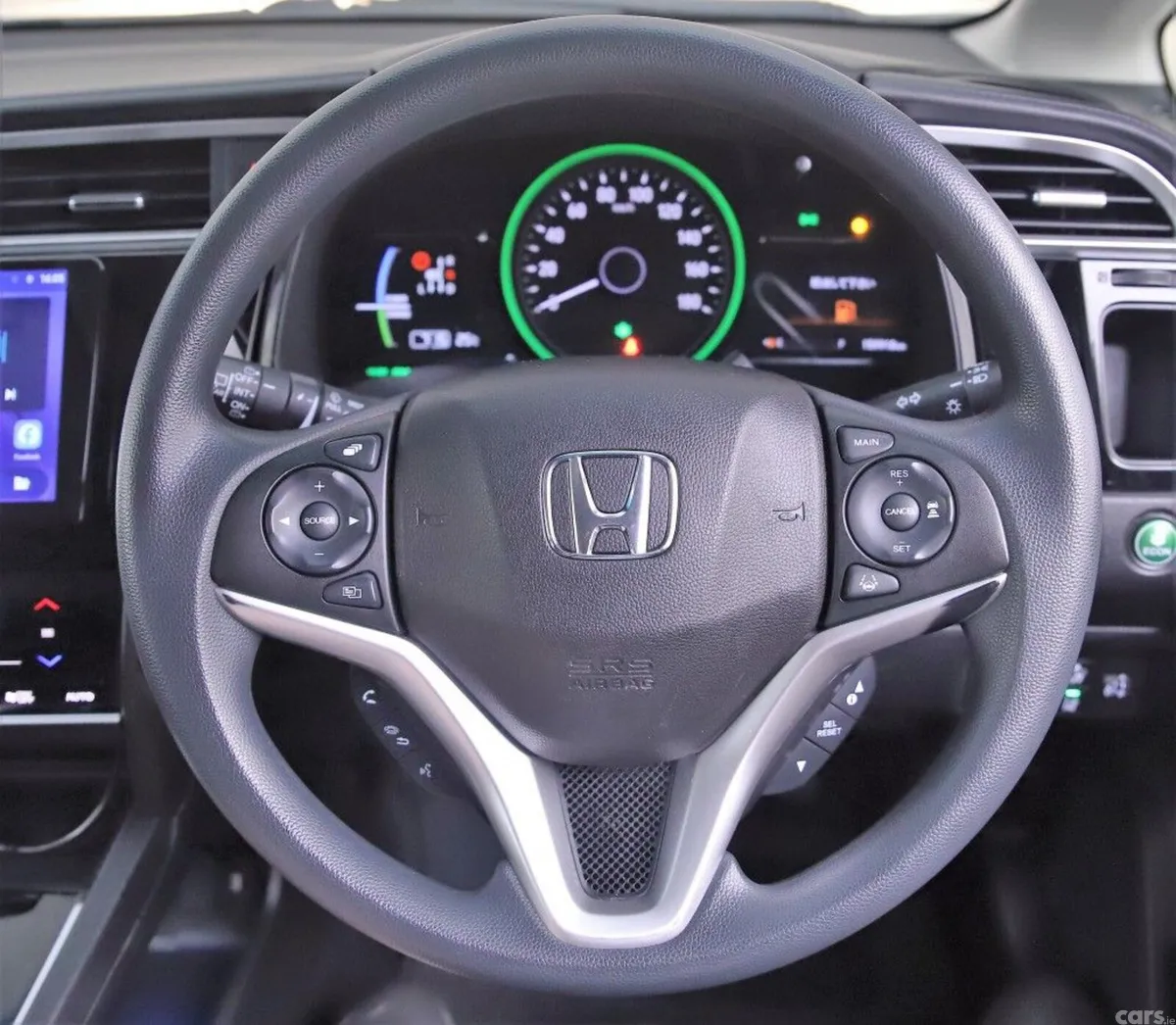 Honda Shuttle MPV, Petrol Hybrid, 2020, White