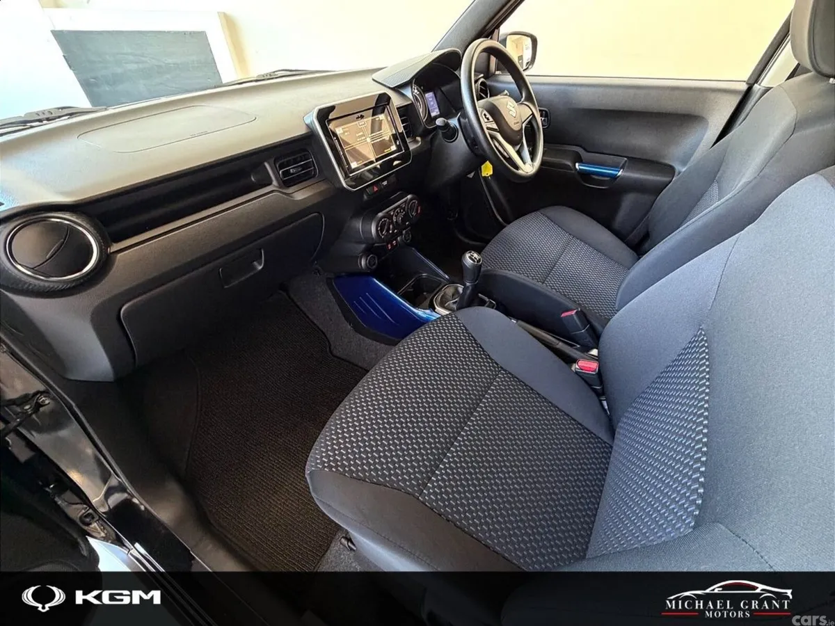 Suzuki Ignis SUV, Petrol, 2024, Black