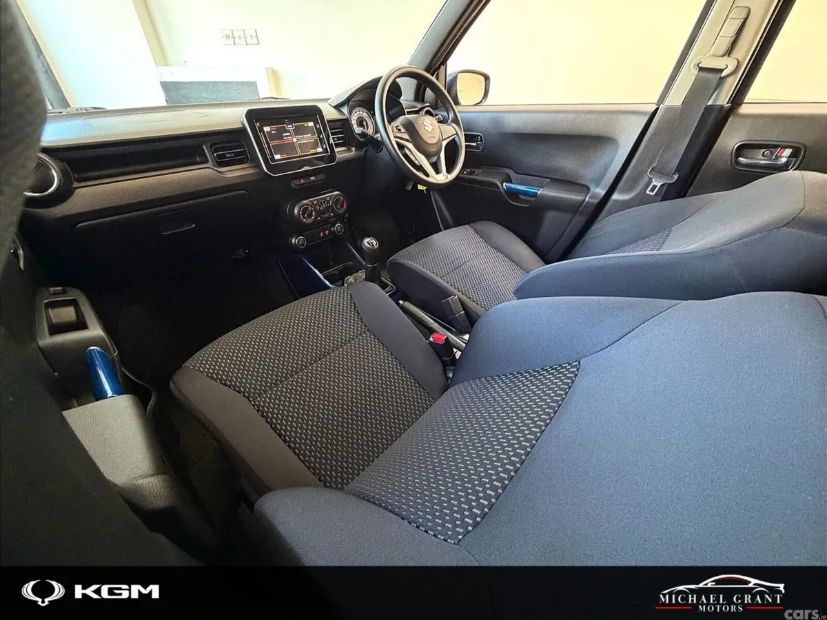 Suzuki Ignis SUV, Petrol, 2024, Black