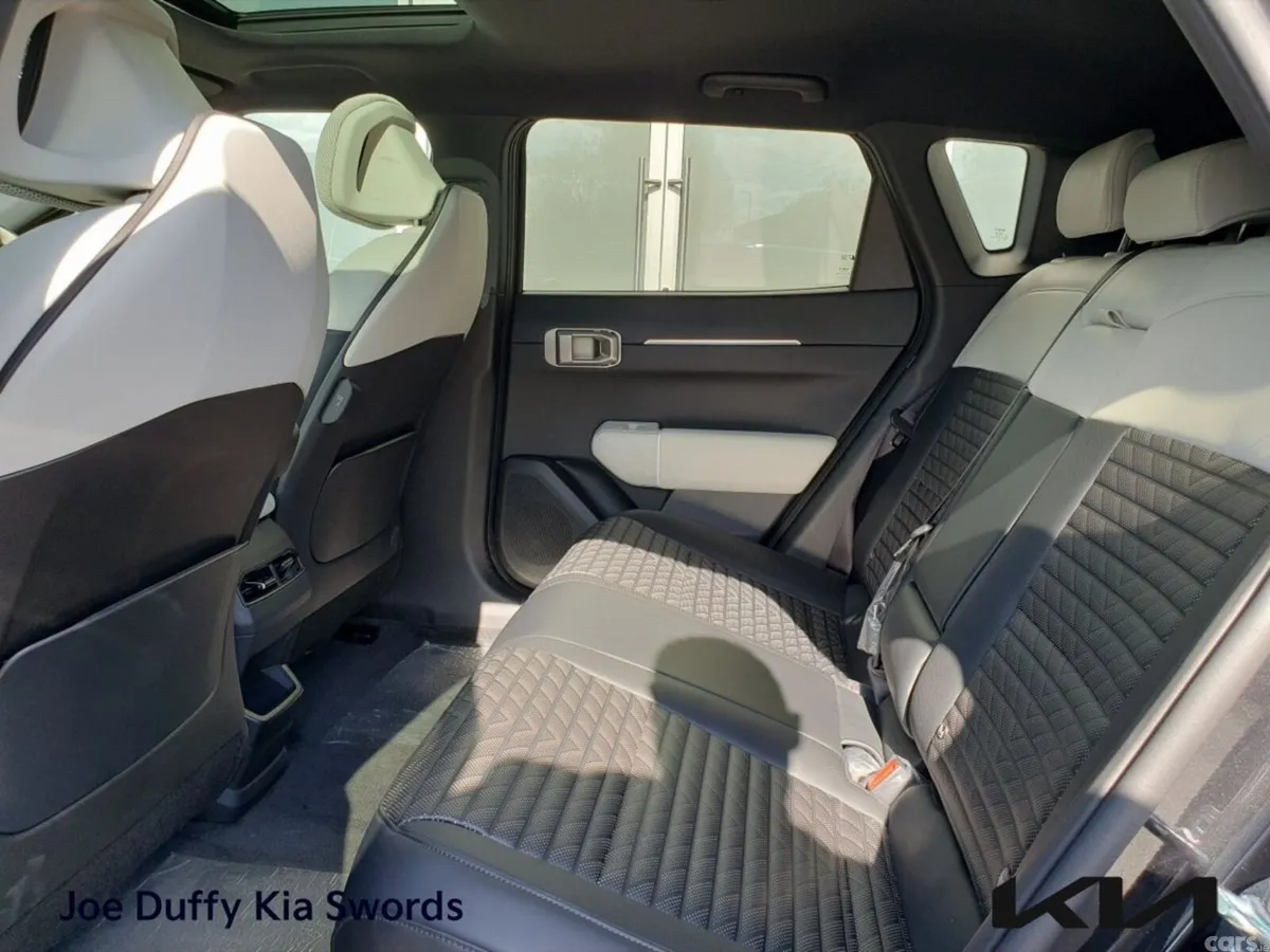 Kia EV4 Hatchback, Electric, 2026, Black
