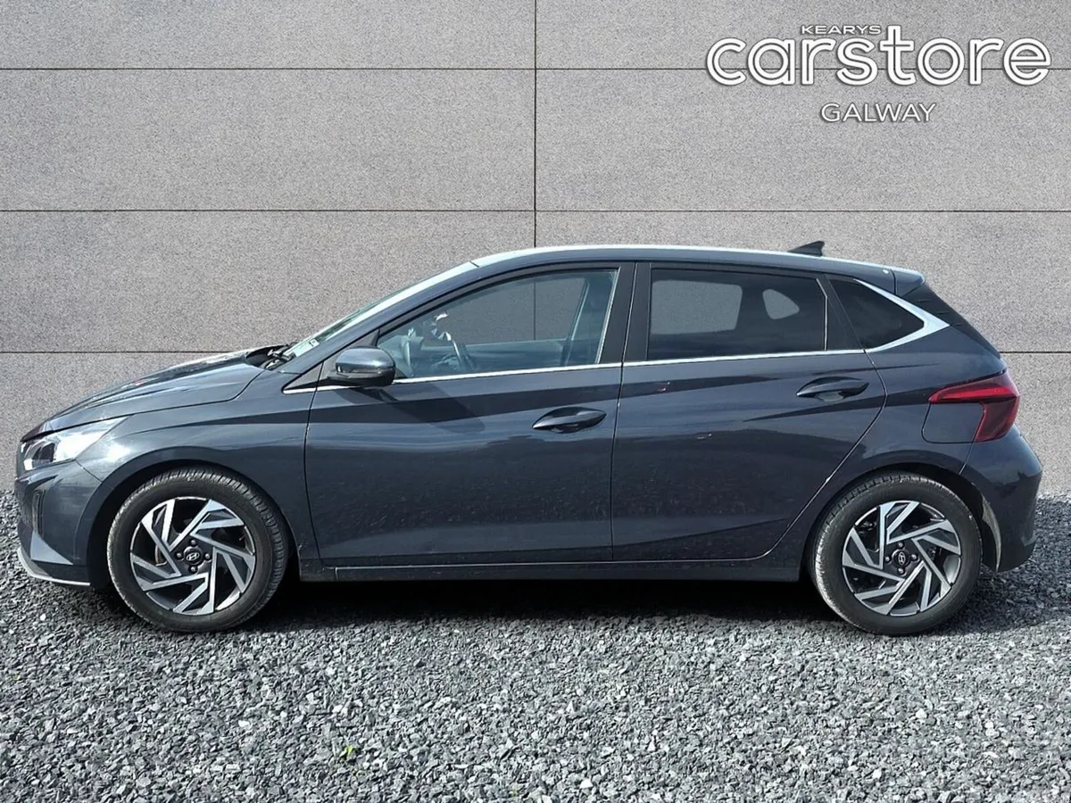Hyundai i20 Hatchback, Petrol, 2024, Grey
