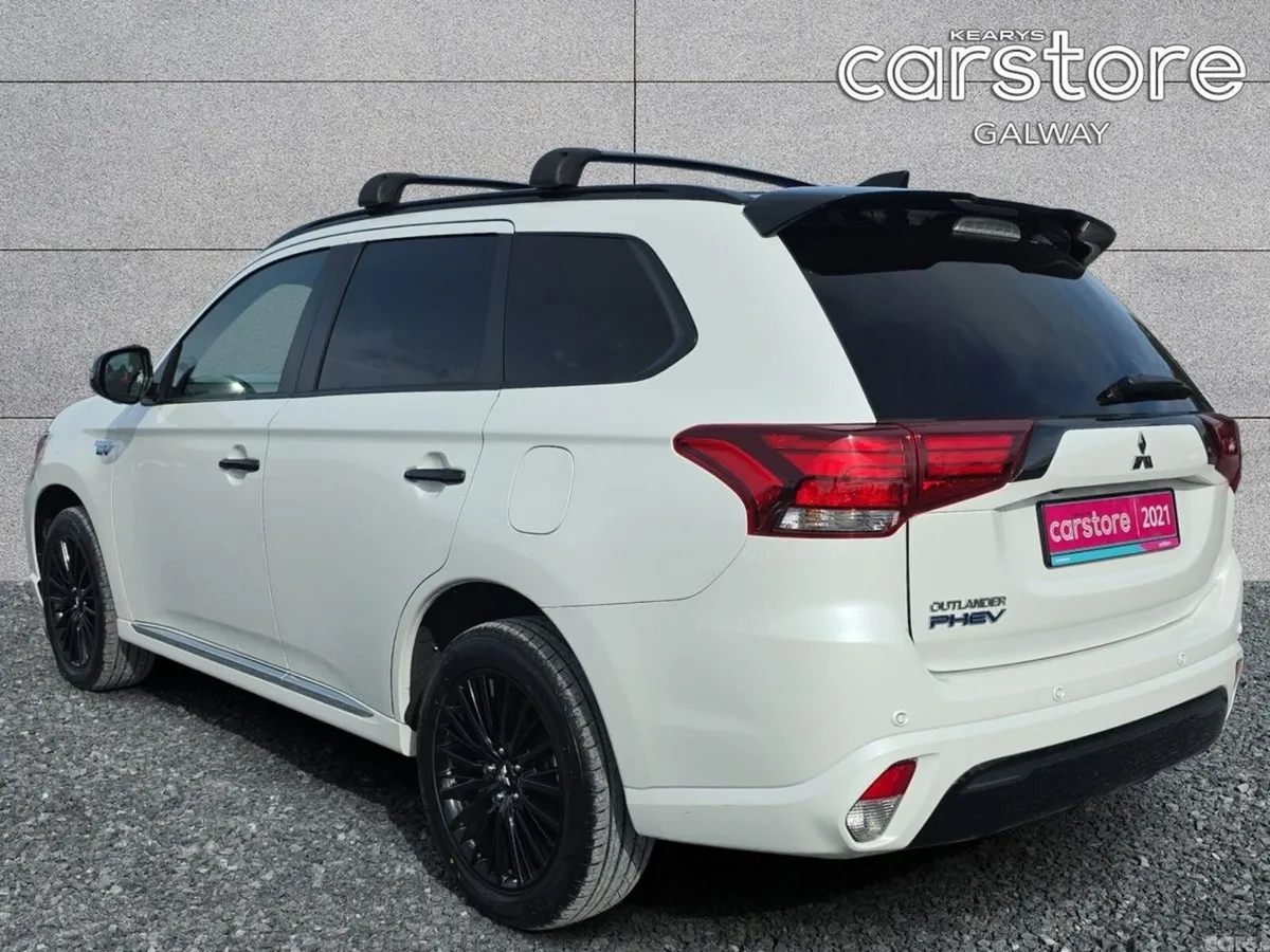 Mitsubishi Outlander SUV, Petrol Plug-in Hybrid, 2021, White