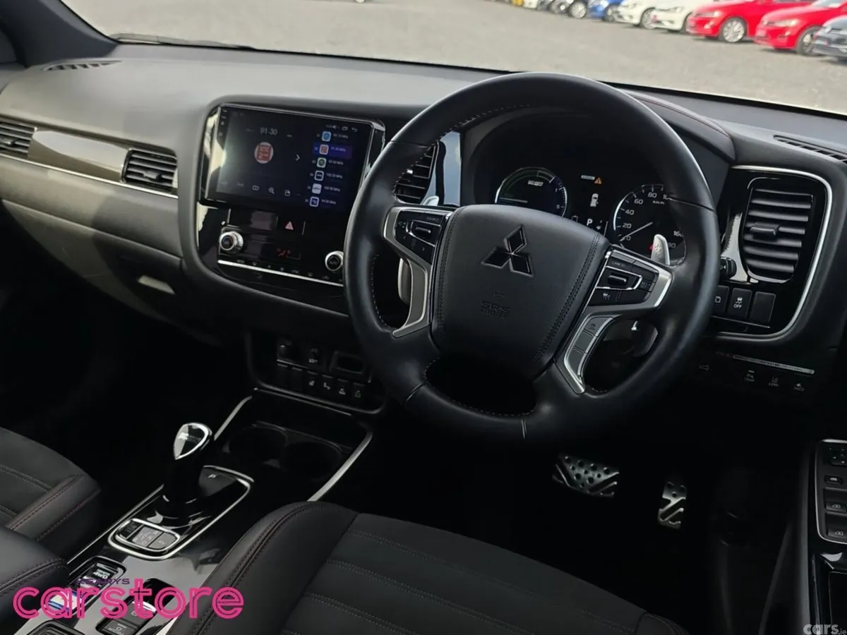 Mitsubishi Outlander SUV, Petrol Plug-in Hybrid, 2021, White