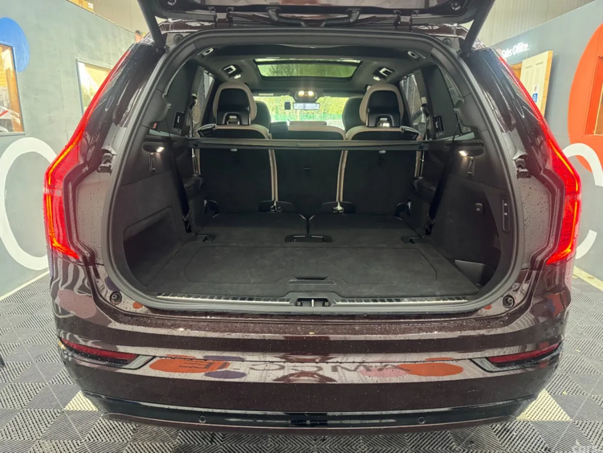 Volvo XC90 SUV, Petrol Hybrid, 2025, Purple