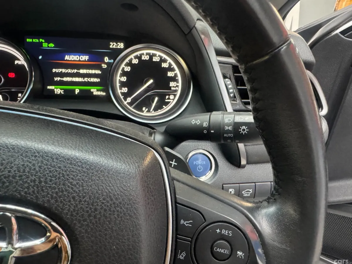 Toyota Camry Saloon, Petrol Hybrid, 2021, White