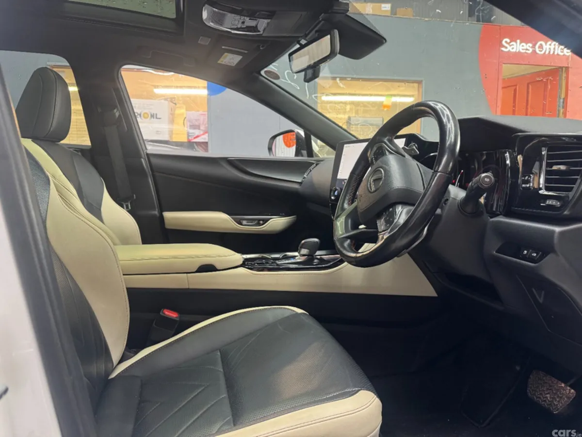 Lexus NX SUV, Petrol Hybrid, 2023, White