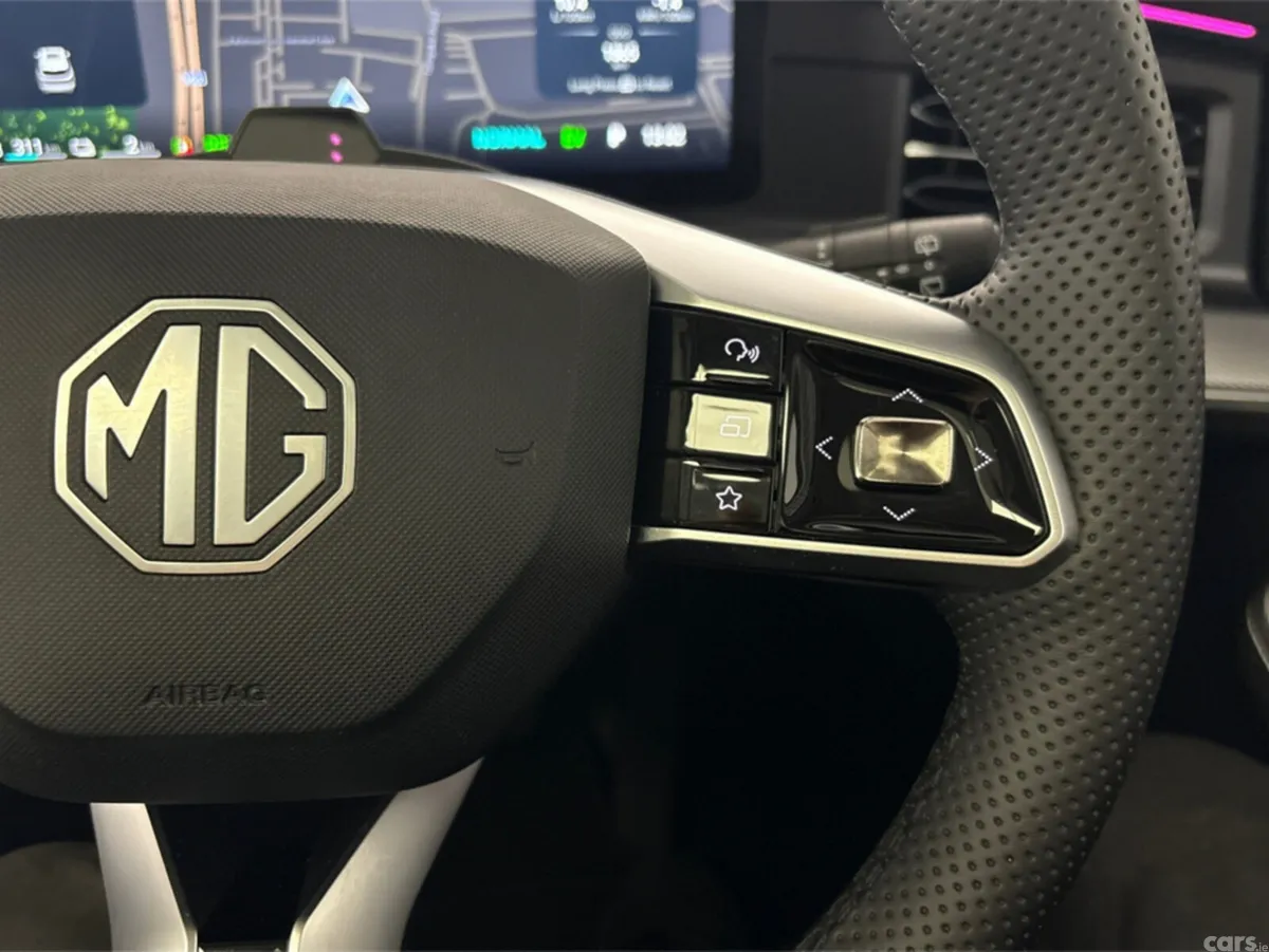 MG Other Estate, Petrol Plug-in Hybrid, 2026, Black