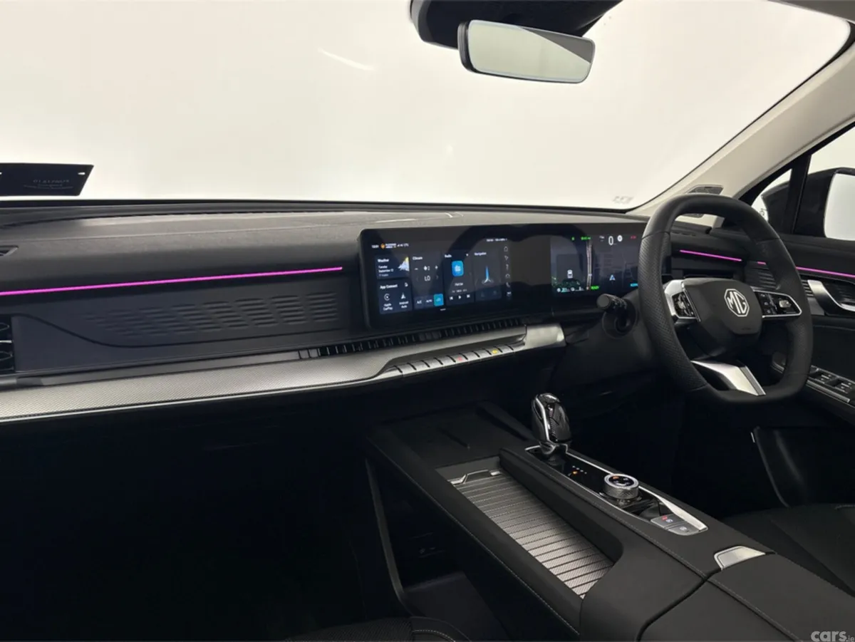 MG Other Estate, Petrol Plug-in Hybrid, 2026, Black