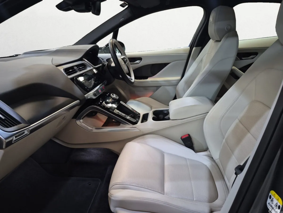 Jaguar I-Pace SUV, Electric, 2024, Grey