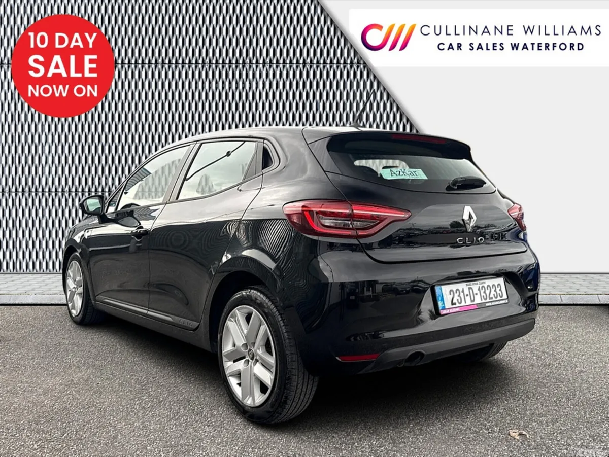 Renault Clio Hatchback, Petrol, 2023, Black
