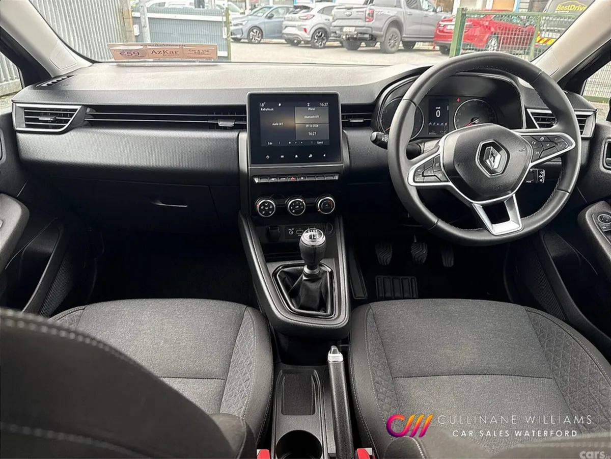 Renault Clio Hatchback, Petrol, 2023, Black