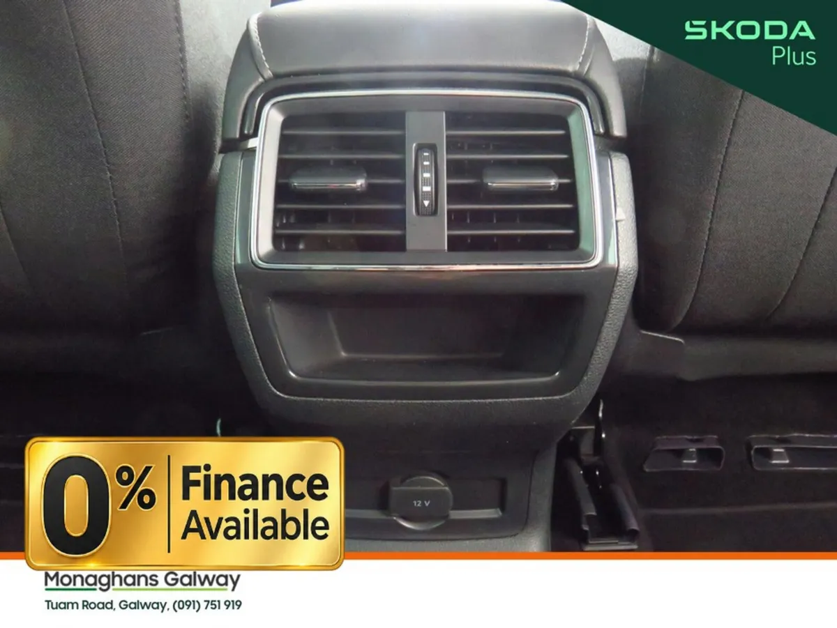 Skoda Karoq SUV, Diesel, 2023, Grey
