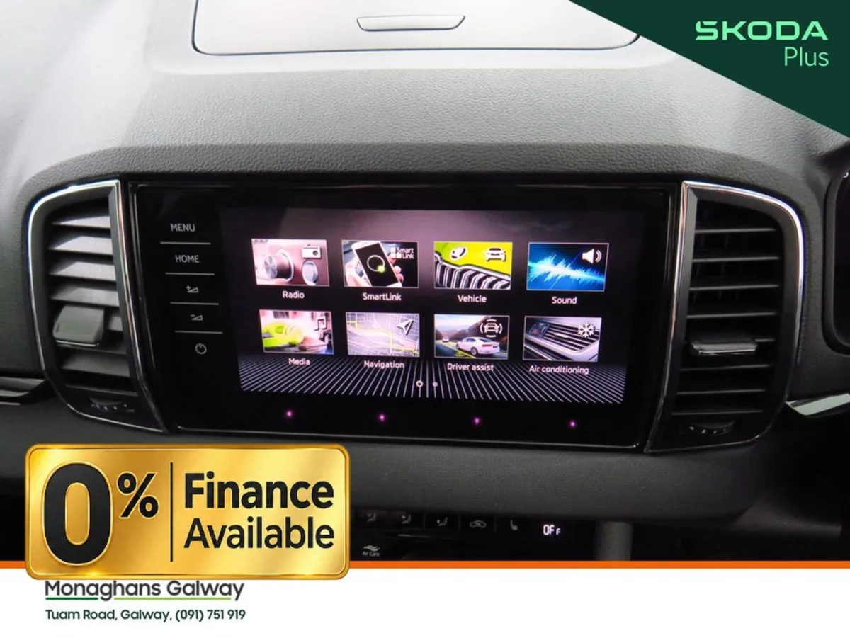Skoda Karoq SUV, Diesel, 2023, Grey