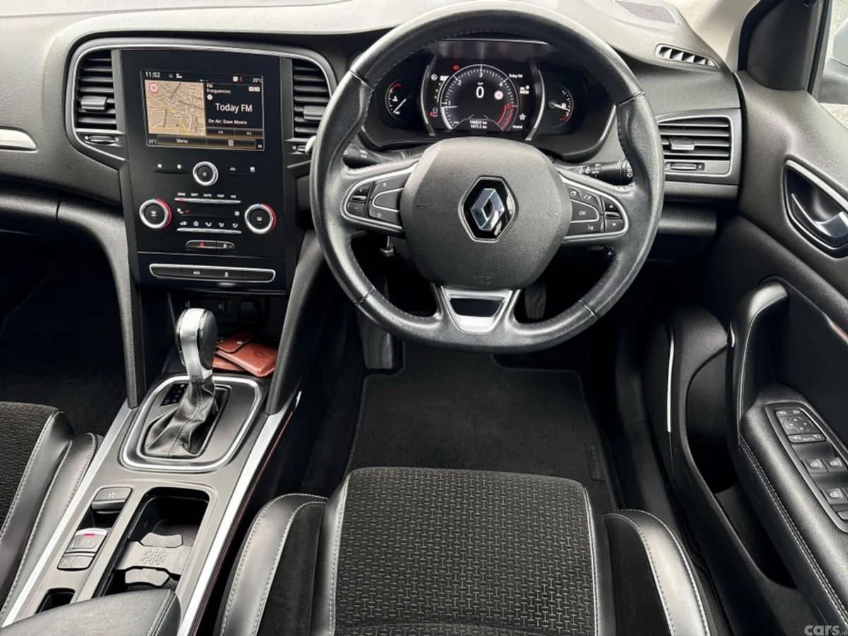 Renault Megane Hatchback, Diesel, 2018, Grey