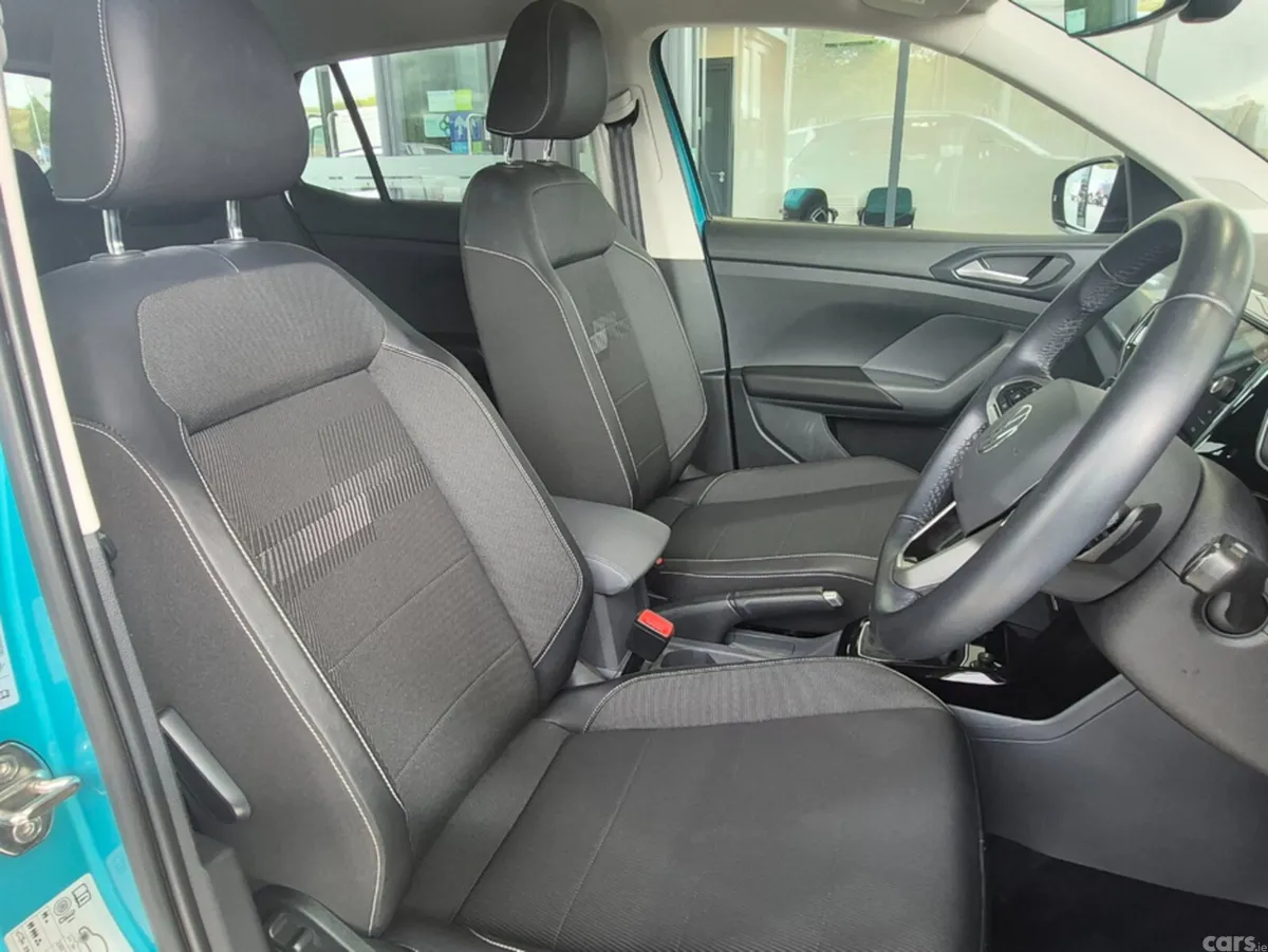 Volkswagen T-Cross SUV, Petrol, 2022, Blue